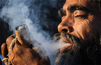 عرفان با طعم مواد مخدر و اعتیاد