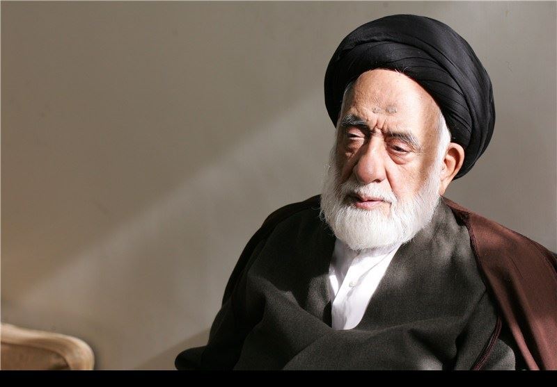 فضیلت زیارت عاشورا را خدا ضمانت کرده است,فلسفه سجده آخر زیارت عاشورا چیست؟