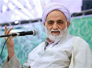 خاطره جالب حجت الاسلام قرائتی از نماز خواندن دختر 11 ساله در اتوبوس