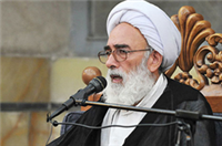 مداحان برای برانگیختن احساسات مردم مطالب غیرواقعی به زبان نیاورند