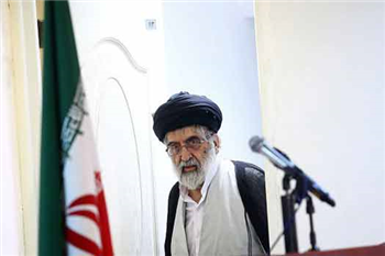 شخصیت مبتکر و روشن فکر در عرصه های سیاسی، اجتماعی و فرهنگی